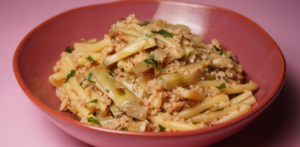 Pasta ragù blanco vegano