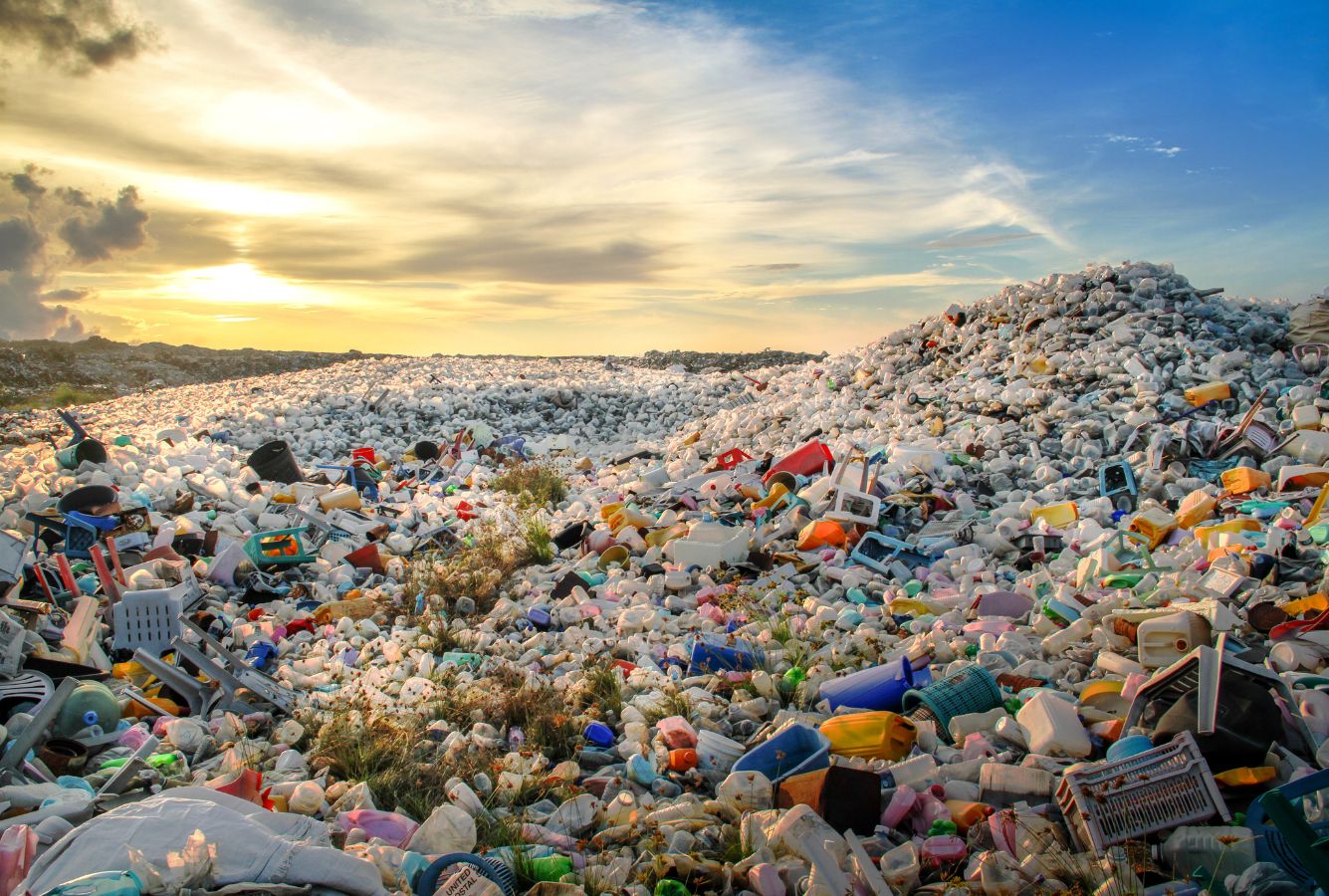 earth plastic pollution