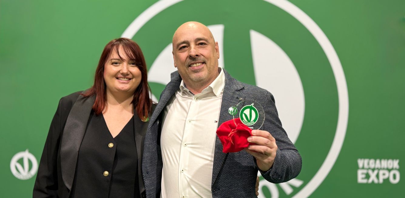 VEGANOK Award a Lizzi